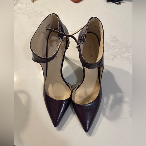 Nine West Pumps - Picture 2 of 4